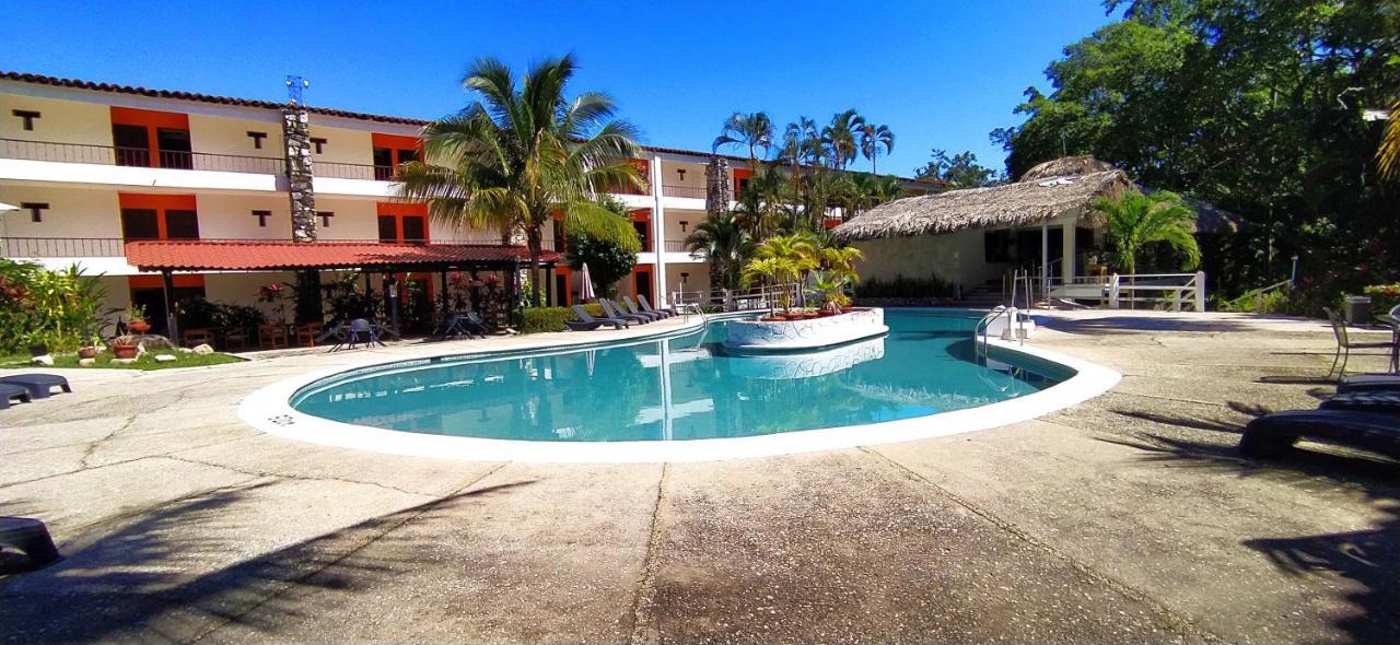 Hotel Plaza Palenque Exterior photo