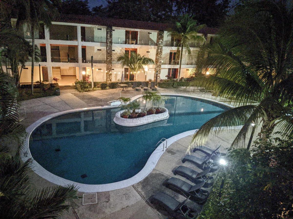 Hotel Plaza Palenque Exterior photo
